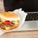 comida, higiene y trabajo