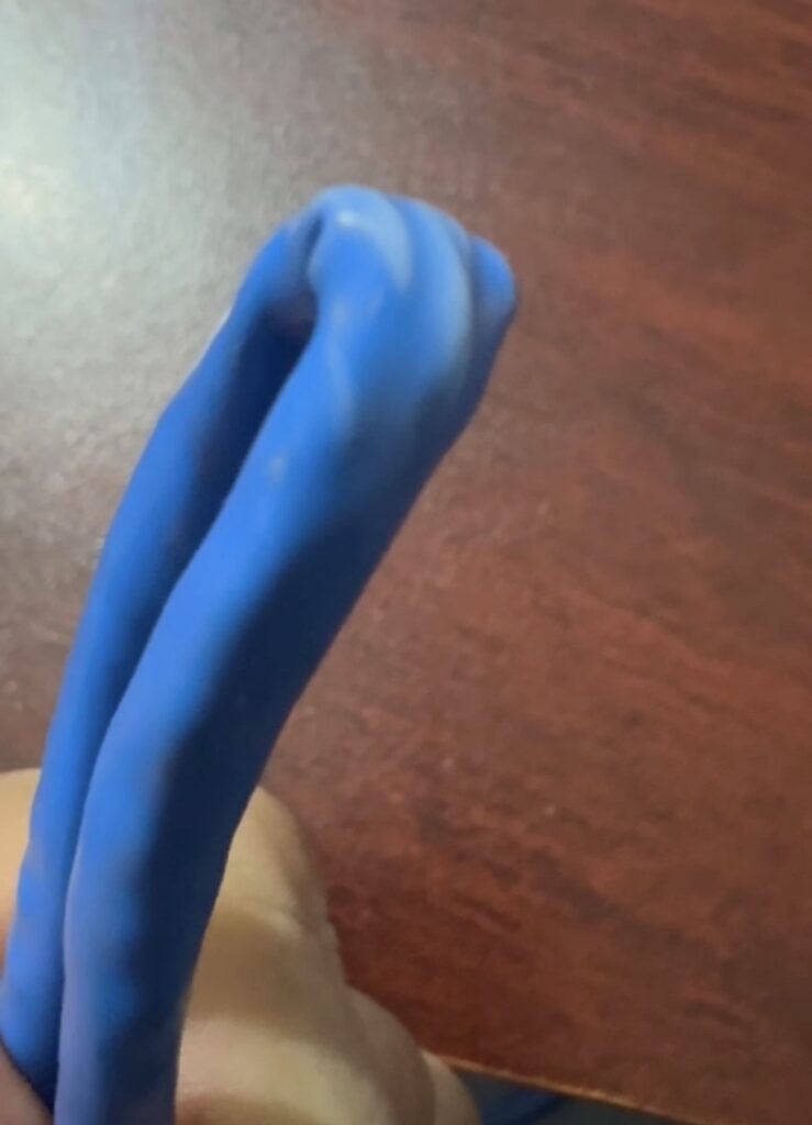 cable de red doblado deja marcas en el forro