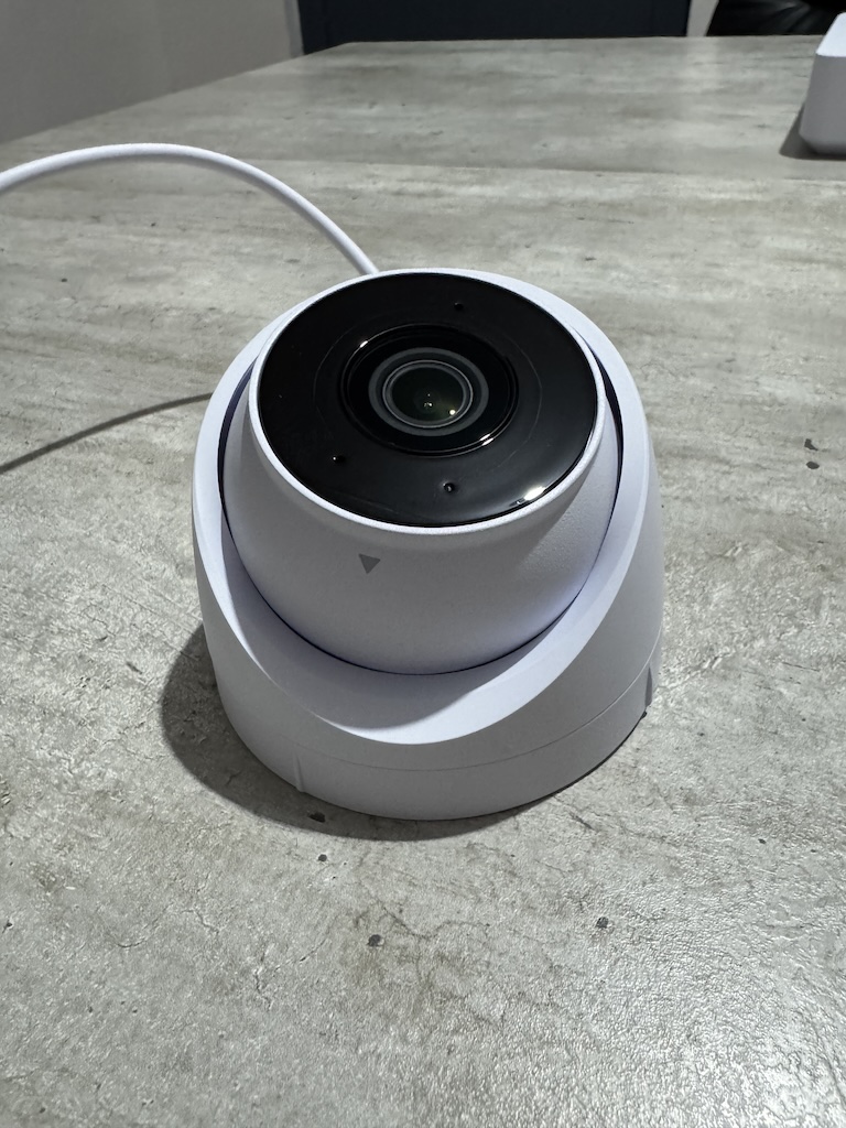 cámara unifi g5 turret ultra